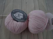 1 skein merino wool and silk Solaine light pink