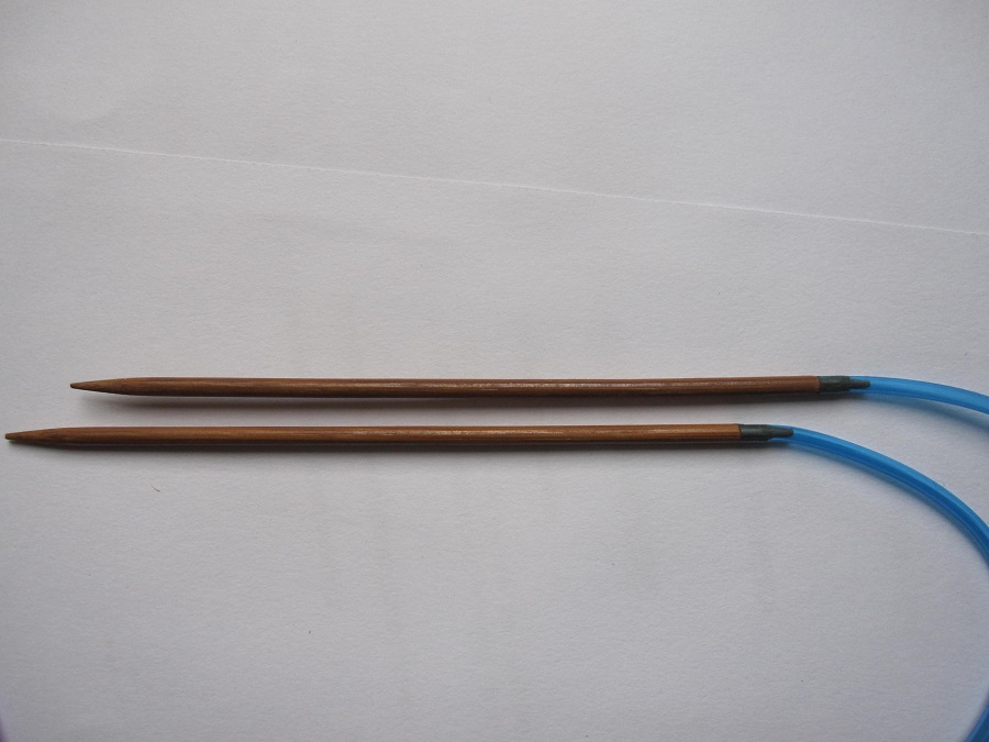 aiguille circulaire en bambou N° 3,25 (taille US :3 )120 cm