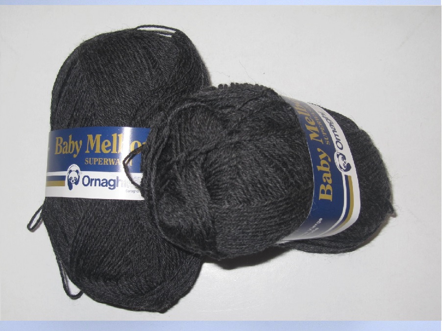 1 skein Baby Melbourne dark gray 569 pure wool