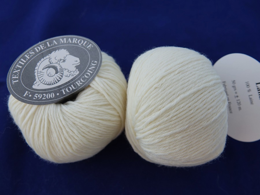 1 Ball Pure wool ecru 80 Textiles de la marque