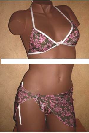 Swimwear Bikini 2 parts + Matching Pareo  pink flowers