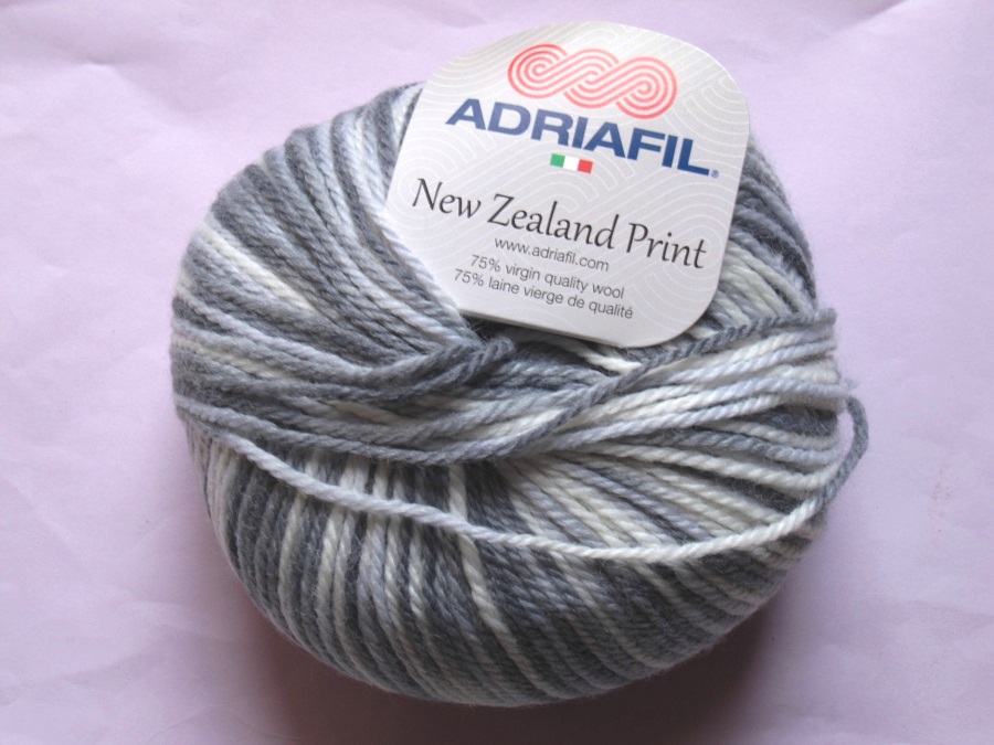 100 gr wool New Zealand Print 050 Adriafil