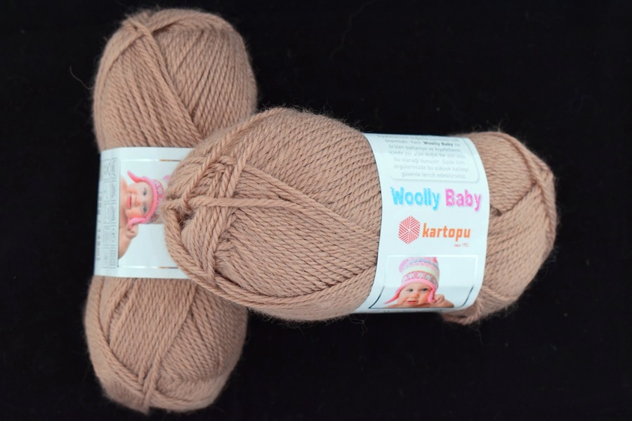 1 ball  wool Woolly Baby  buff 885 Kartopu