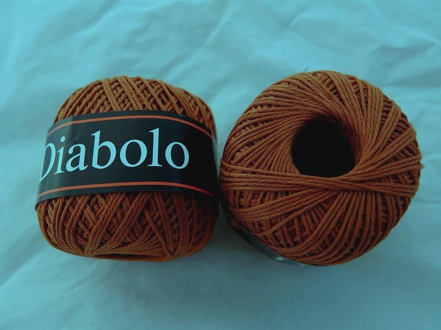 1  ball cotton Diabolo copper 540 3 Suisses