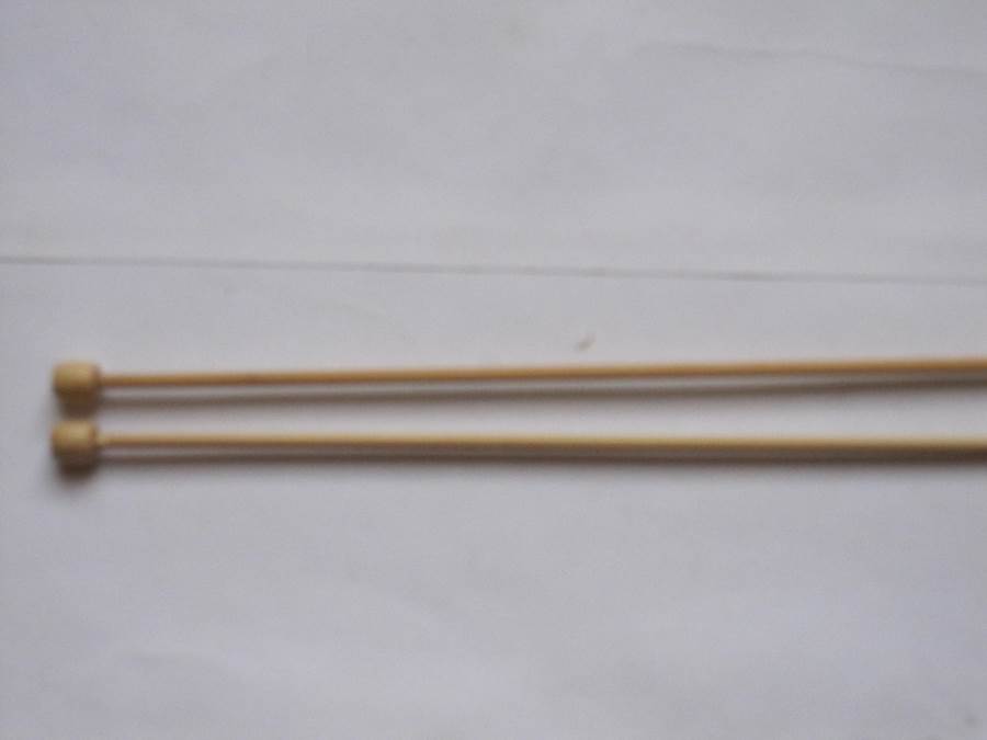 aiguilles droites en bambou N° 3 taille US -35 cm