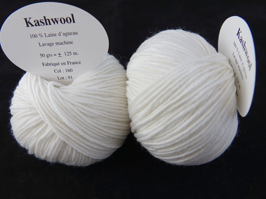 1 Ball  Kashwool white 160 textiles de la marque