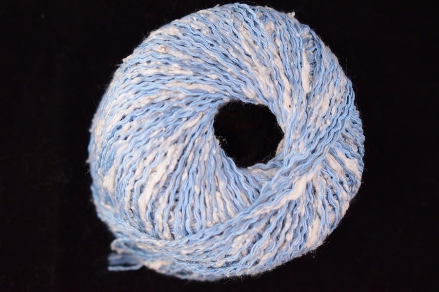 1 ball Provence  white and blue jean