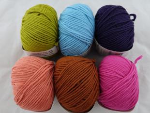 1 Pelote Merino Extrafine 85 Schachenmayr 00237 Schachenmayr MEF85-00237 :  Toutes en Laine-Vente de laine à tricoter pas chère et accessoires tricot